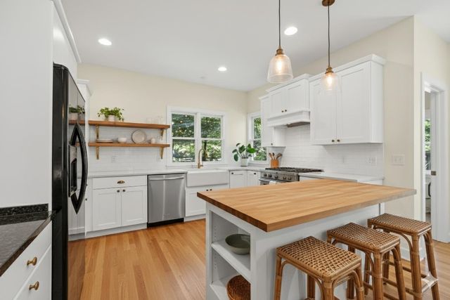 3299 Holiday Village Road, Traverse City, MI 49686