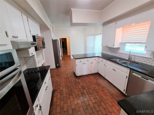 6474 Halcyon Drive, Montgomery, AL 36117