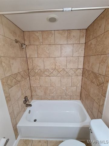 6474 Halcyon Drive, Montgomery, AL 36117