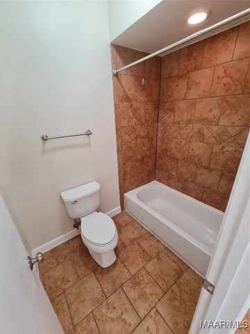 6474 Halcyon Drive, Montgomery, AL 36117