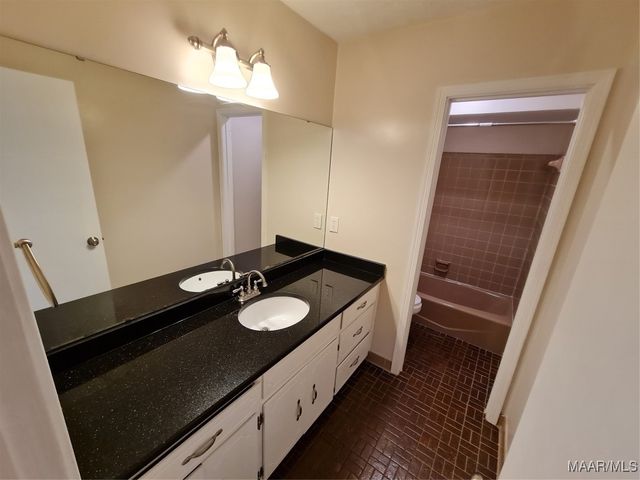 6474 Halcyon Drive, Montgomery, AL 36117