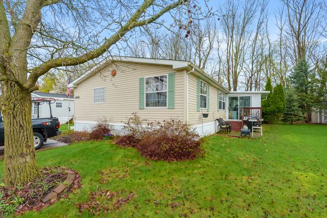 3470 W Wembley Lane 8, Kalamazoo, MI 49009