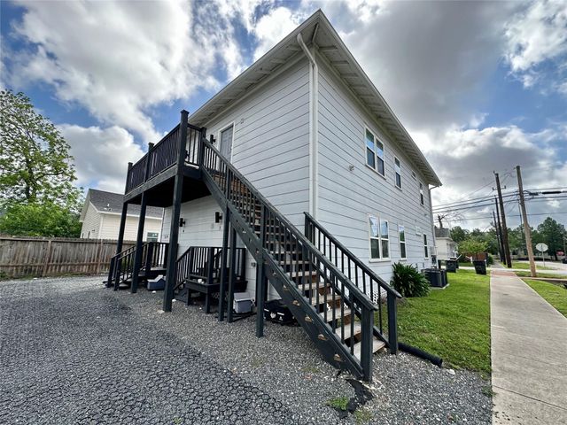 225 N Everton Street 4, Houston, TX 77003