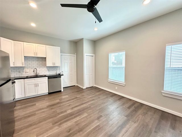 225 N Everton Street 4, Houston, TX 77003
