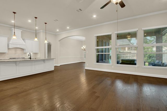 510 Blossom Cove Court, Pinehurst, TX 77362