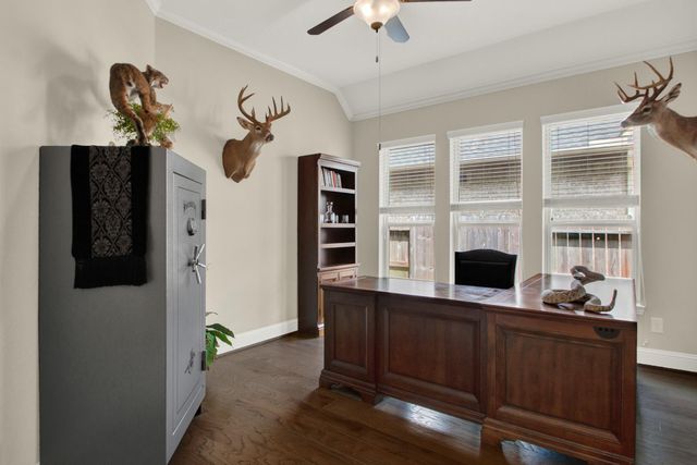 510 Blossom Cove Court, Pinehurst, TX 77362