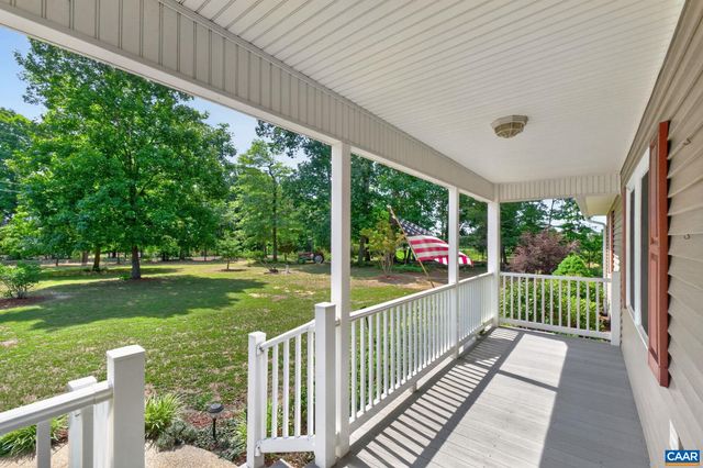3219 S SPOTSWOOD TRL, Louisa, VA 23093