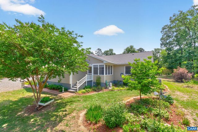 3219 S SPOTSWOOD TRL, Louisa, VA 23093