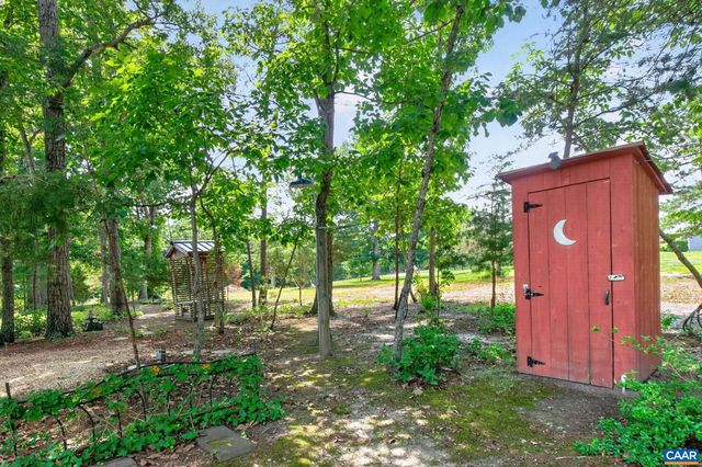 3219 S SPOTSWOOD TRL, Louisa, VA 23093