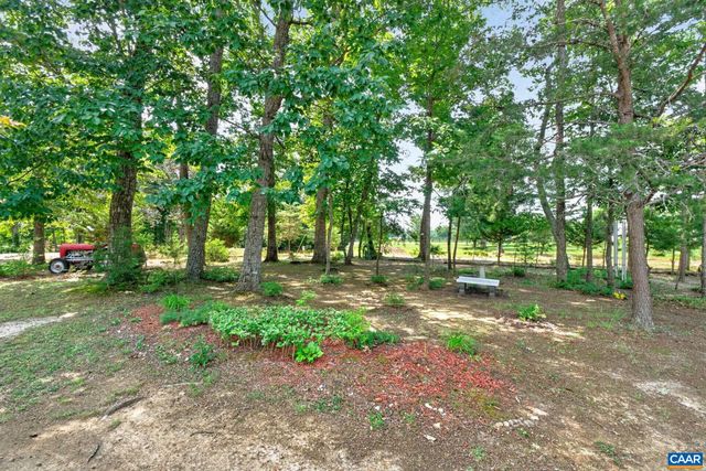 3219 S SPOTSWOOD TRL, Louisa, VA 23093