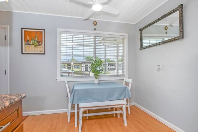 37 Beach Dr, Bay Point, CA 94565