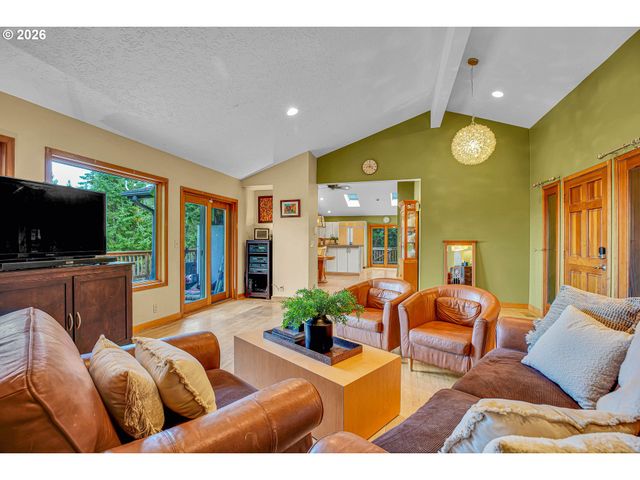 3850 Sw PUMA Dr, Forest Grove, OR 97116