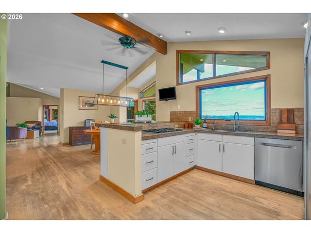 3850 Sw PUMA Dr, Forest Grove, OR 97116