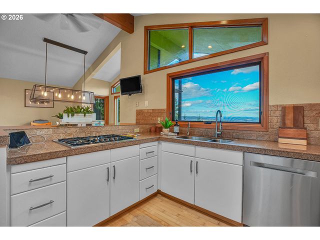 3850 Sw PUMA Dr, Forest Grove, OR 97116