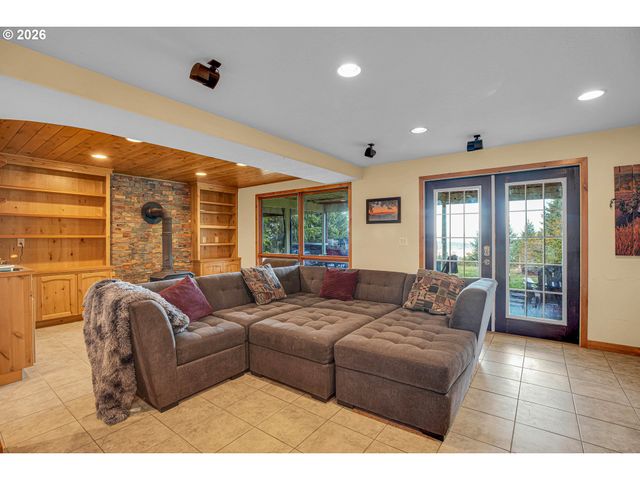 3850 Sw PUMA Dr, Forest Grove, OR 97116