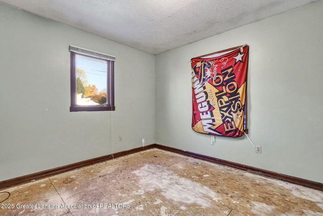 709 Jessop Avenue, Lansing, MI 48910