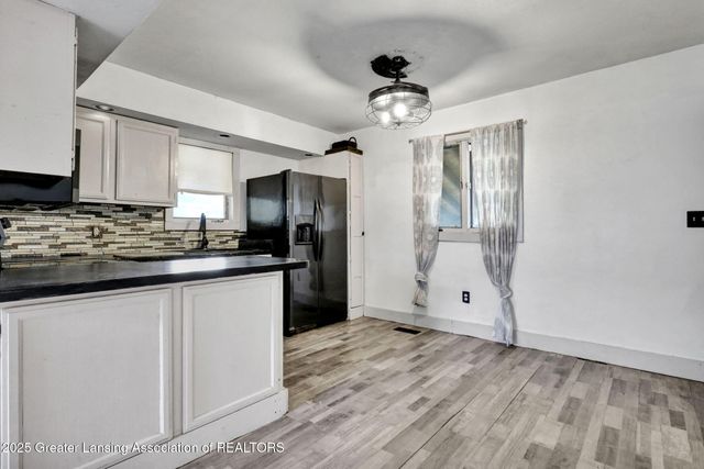 709 Jessop Avenue, Lansing, MI 48910