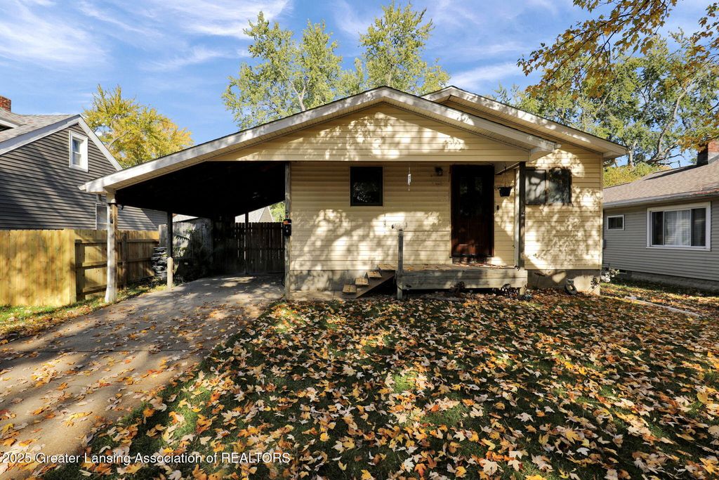709 Jessop Avenue, Lansing, MI 48910