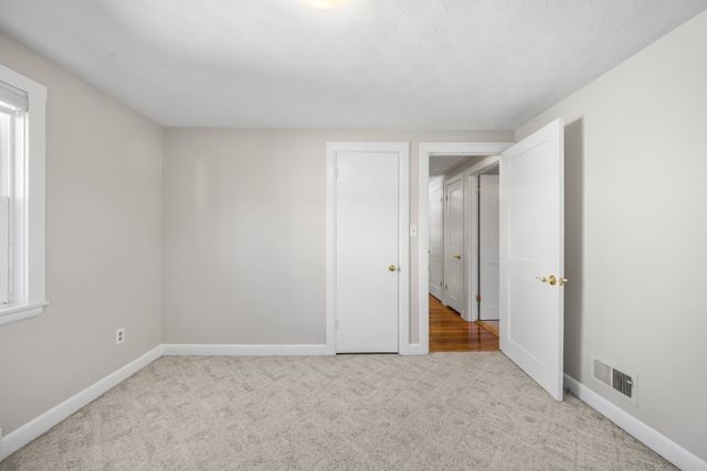7 Puritan Rd, Danvers, MA 01923