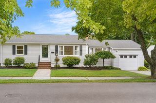 7 Puritan Rd, Danvers, MA 01923