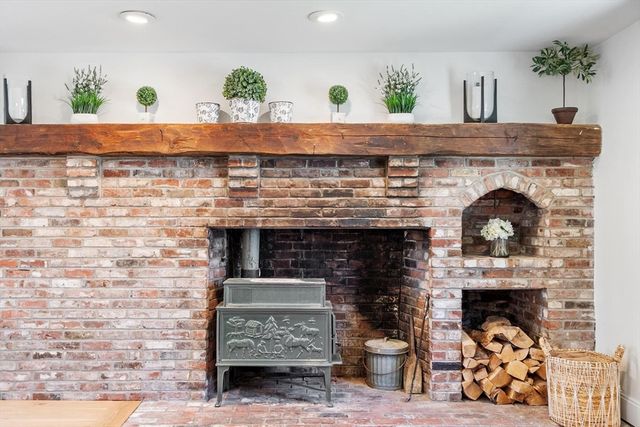 16 Thurlow Street, Georgetown, MA 01833