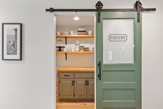 16 Thurlow Street, Georgetown, MA 01833