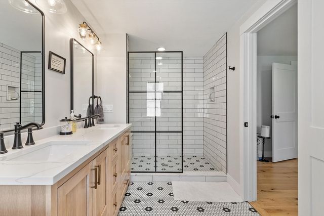 16 Thurlow Street, Georgetown, MA 01833