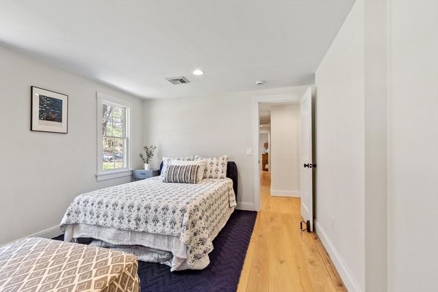 16 Thurlow Street, Georgetown, MA 01833