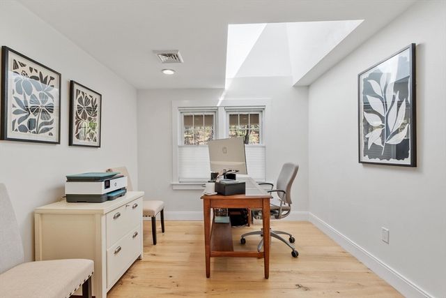16 Thurlow Street, Georgetown, MA 01833