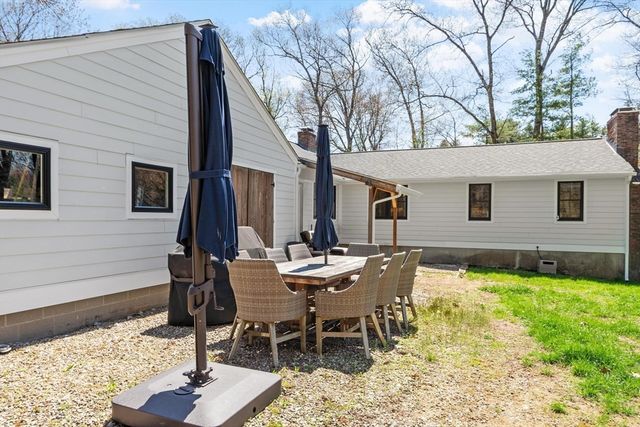 16 Thurlow Street, Georgetown, MA 01833