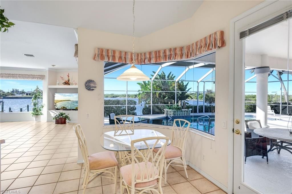 Image 11 of property listing at 4640 NW 33rd TER, Cape Coral, FL 33993