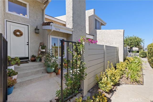 5676 E Los Angeles, Simi Valley, CA 93063