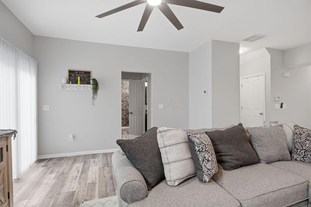4384 Grand Crossing Boulevard, 6, Grove City, OH 43123