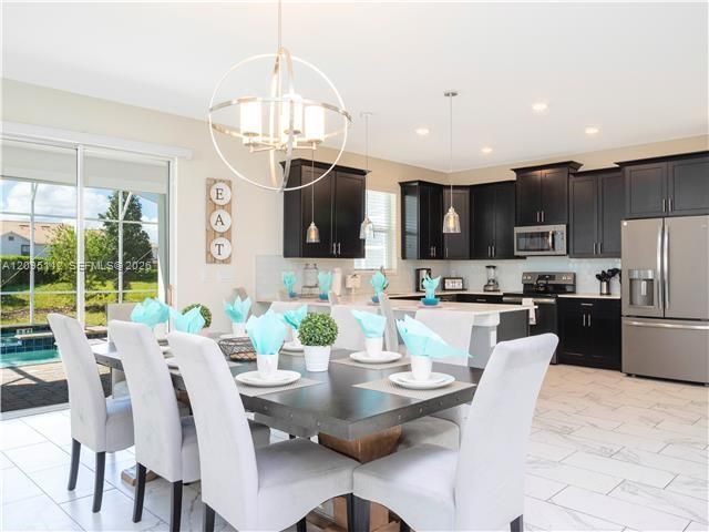 1568 Maidstone Court, Davenport, FL 33896