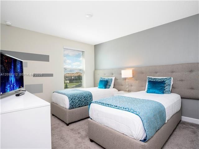 1568 Maidstone Court, Davenport, FL 33896