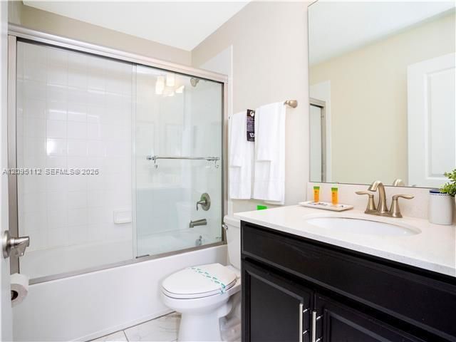 1568 Maidstone Court, Davenport, FL 33896