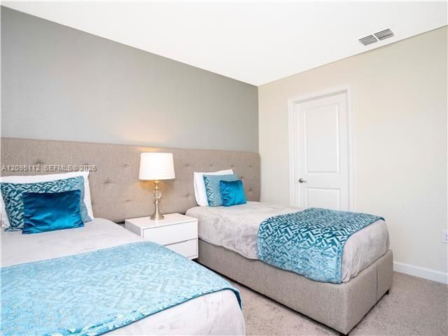 1568 Maidstone Court, Davenport, FL 33896