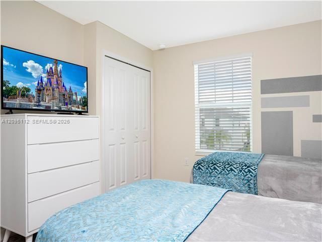 1568 Maidstone Court, Davenport, FL 33896