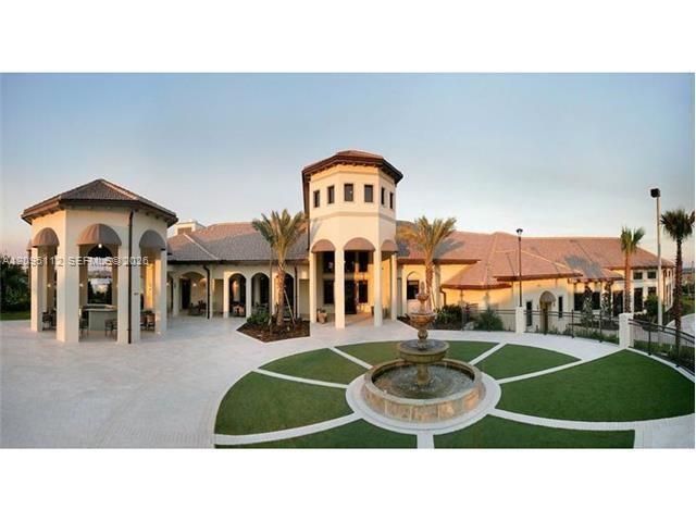 1568 Maidstone Court, Davenport, FL 33896
