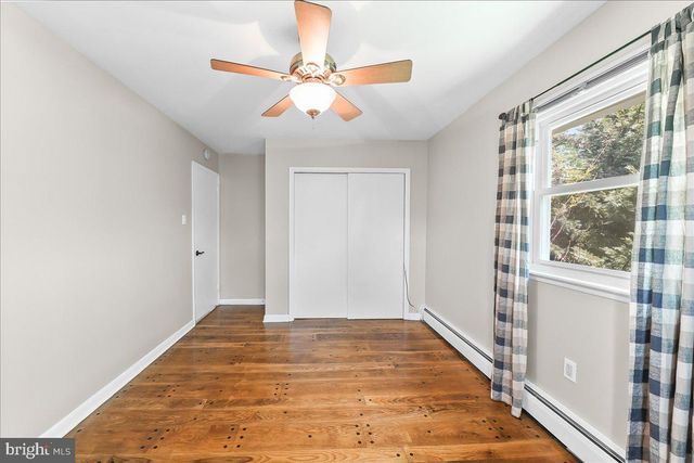 225 CHESTNUT ST, Newtown Square, PA 19073