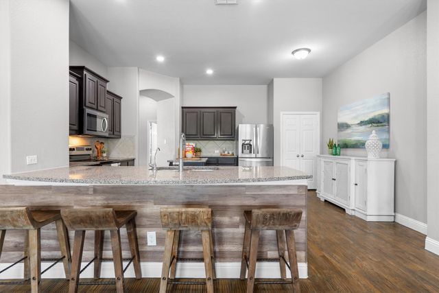 204 Ovaletta Drive, Justin, TX 76247