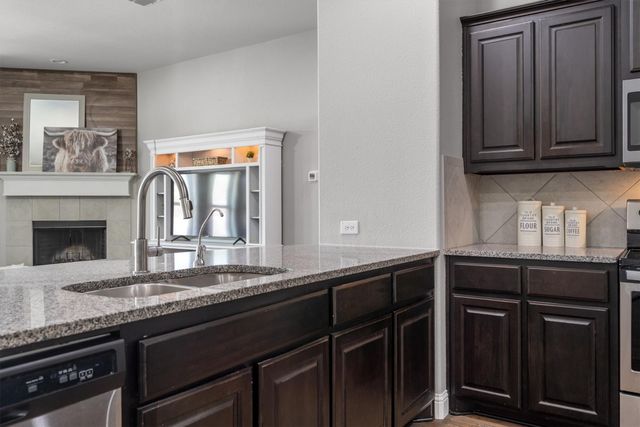 204 Ovaletta Drive, Justin, TX 76247