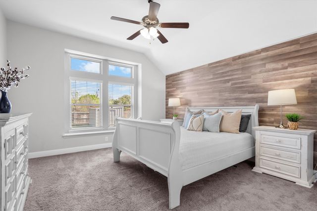 204 Ovaletta Drive, Justin, TX 76247