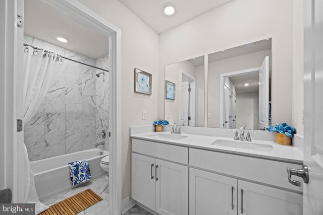 4830 FRANKLIN CIR, Pipersville, PA 18947