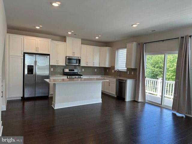 4830 FRANKLIN CIR, Pipersville, PA 18947