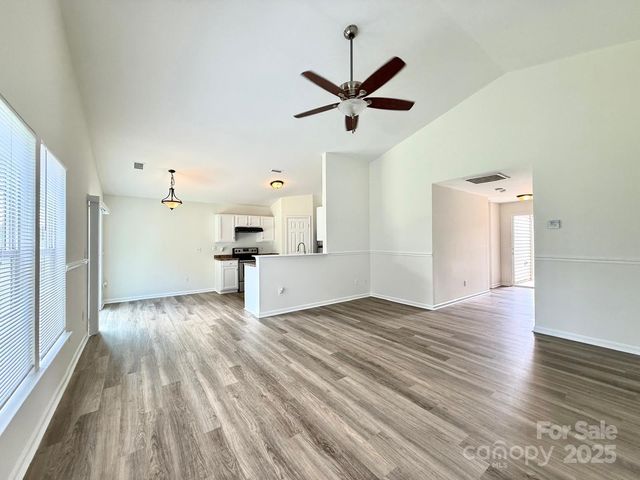8551 Appledale Drive, Charlotte, NC 28262