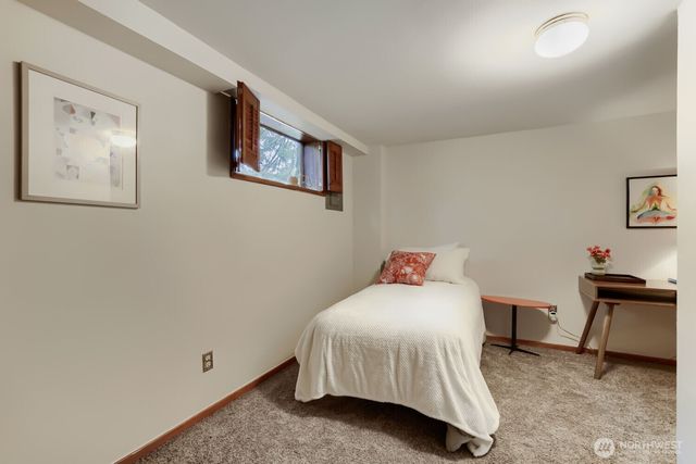 3056 50th Avenue SW, Seattle, WA 98116