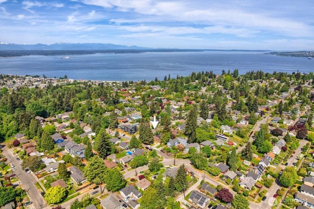 3056 50th Avenue SW, Seattle, WA 98116