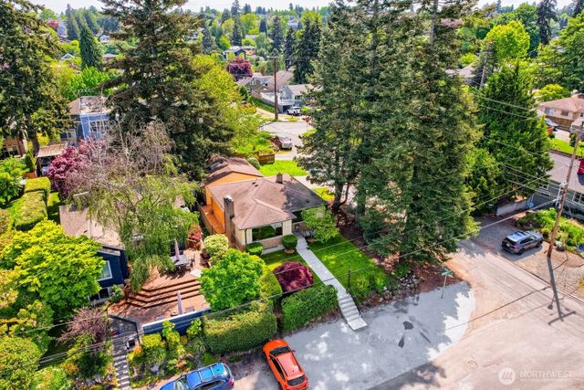 3056 50th Avenue SW, Seattle, WA 98116