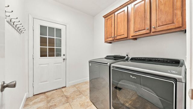 8452 Lady Slipper Road, Chattanooga, TN 37421